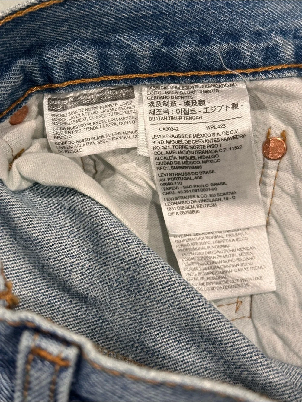 Levis authentic levi
